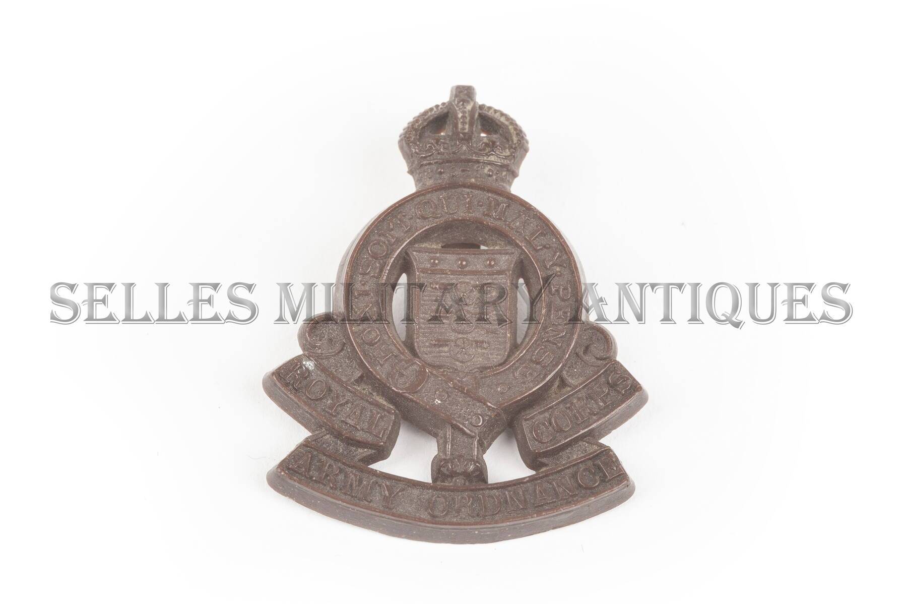 Capbadge plastique RAOC anglais (3)