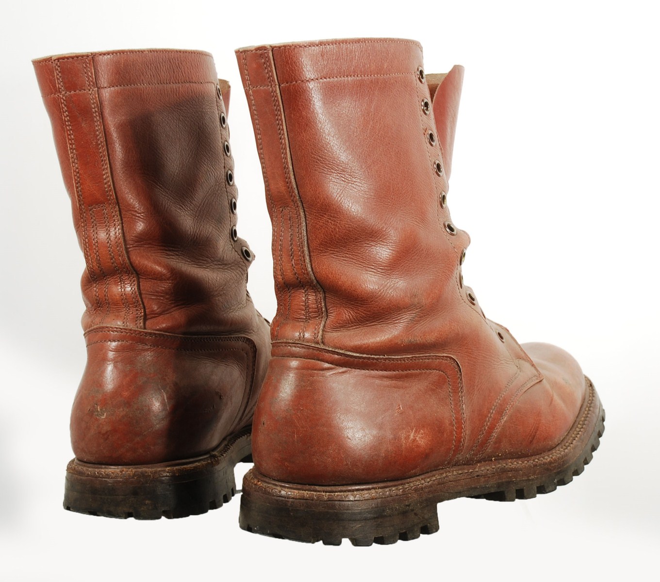 Bottes de saut modèle 50 parachutiste français Indochine Selles Military Antiques