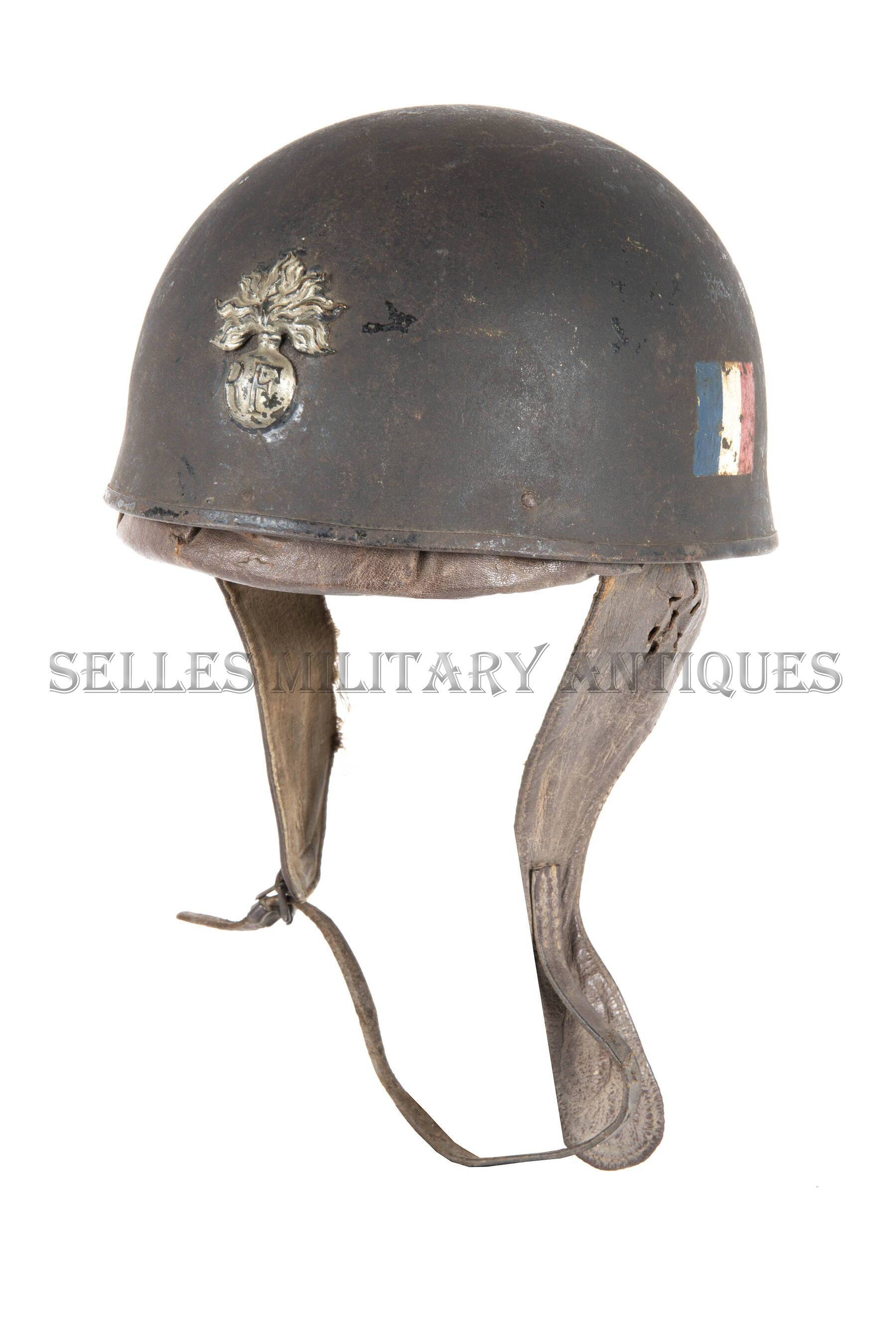 Ancien Casque Militaire Armée Française Parachutiste à identifier