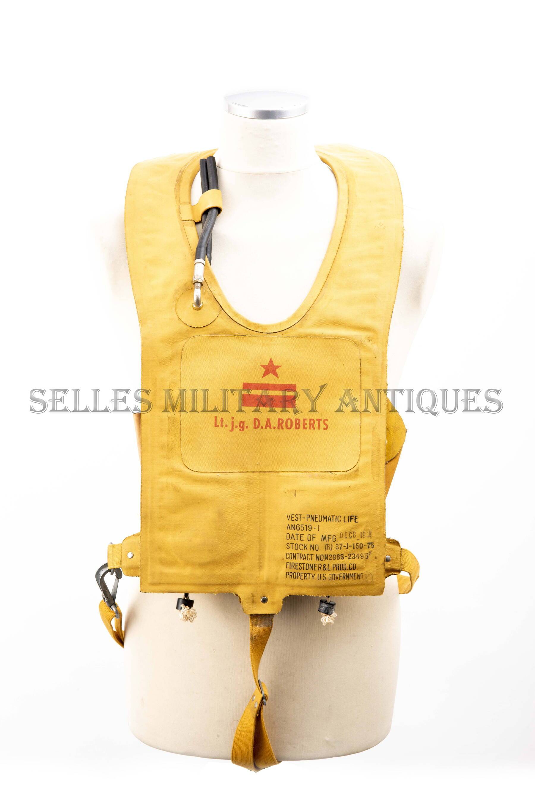 Gilet de sauvetage B4 parachutiste et pilote US 2 (1)