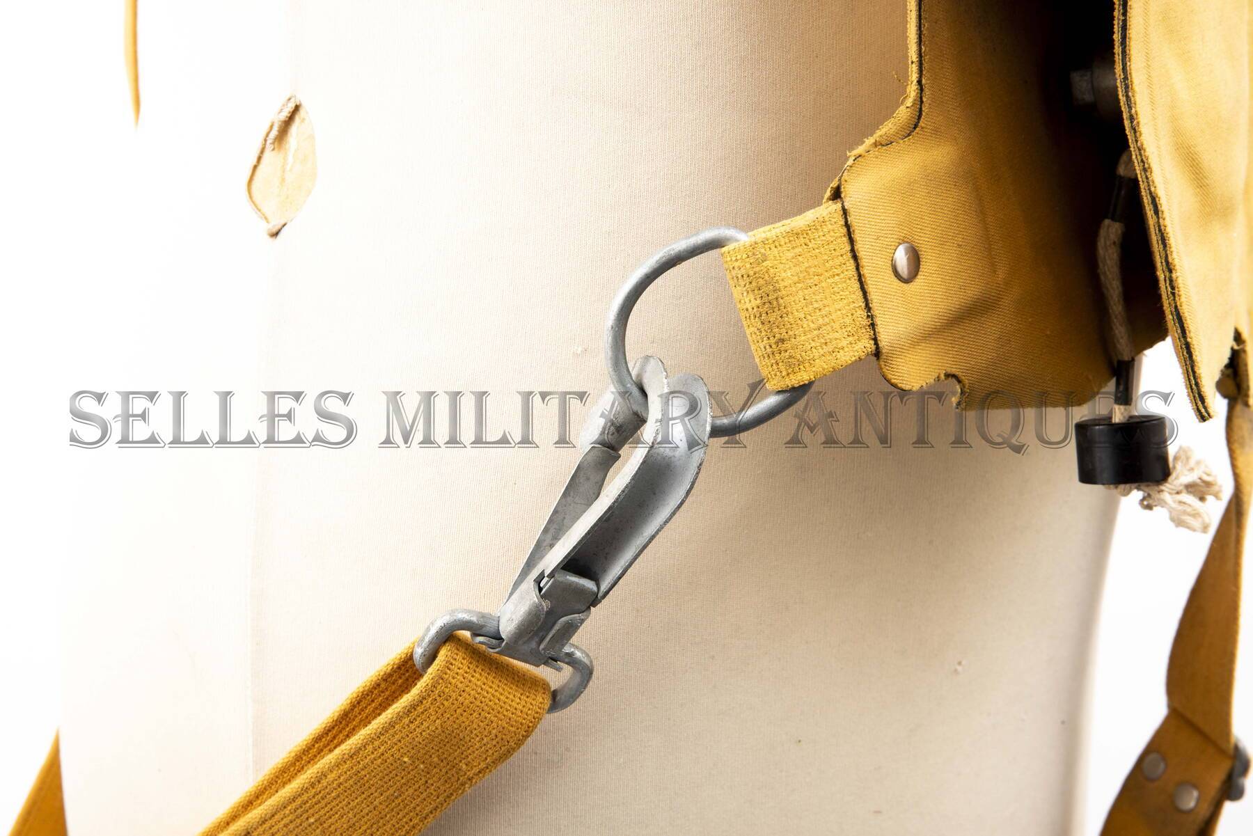 Gilet de sauvetage B4 parachutiste et pilote US 2 (9)