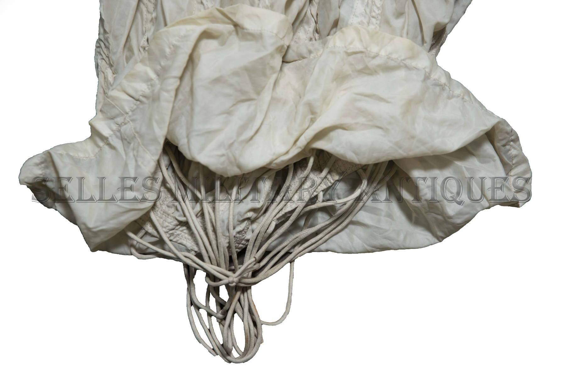 Parachute ventral pilote parachutiste US (3)