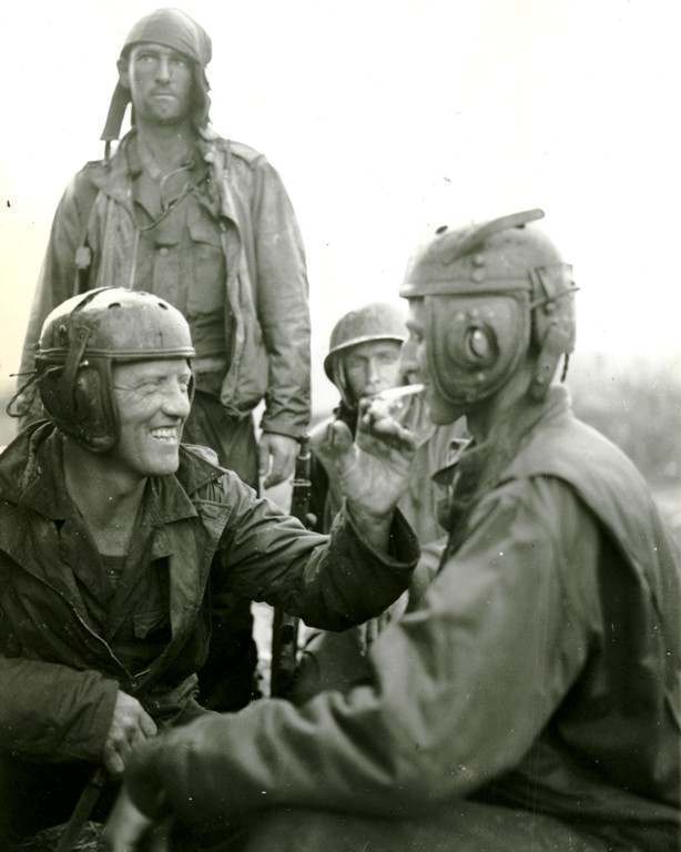 TankersItalyMay1944.441060654ea3df22c6aed59b7e186b33